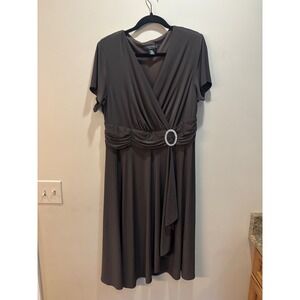 NWT R &‎ M Richards Women's Dress Size 16W Brown V Neck Ruched Rhinestone Party
